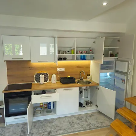 Summer House Apartman *