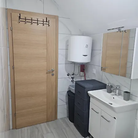 Summer House Apartment